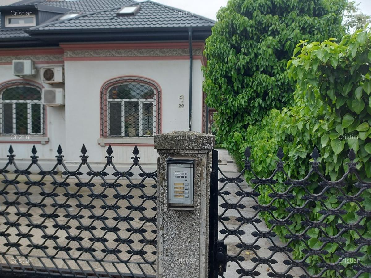 Vila ideala clinica/centru educational/birouri – Piata Muncii