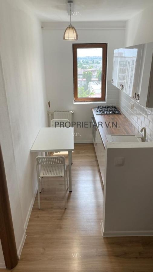 Proprietar, Dristor, garsoniera