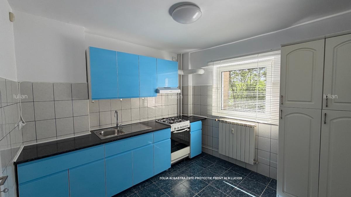 Apartament 3 camere, Calea Vacaresti,2/8, renovat, partial mobilat (mobila noua) - imagine 1