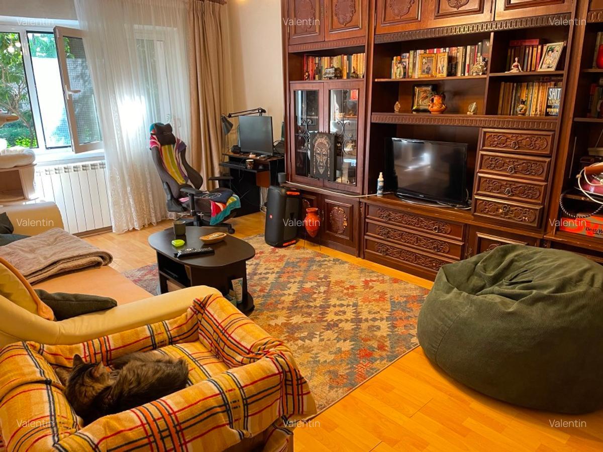 Proprietar vand apartament 2 camere in apropierea Complexului Studentesc