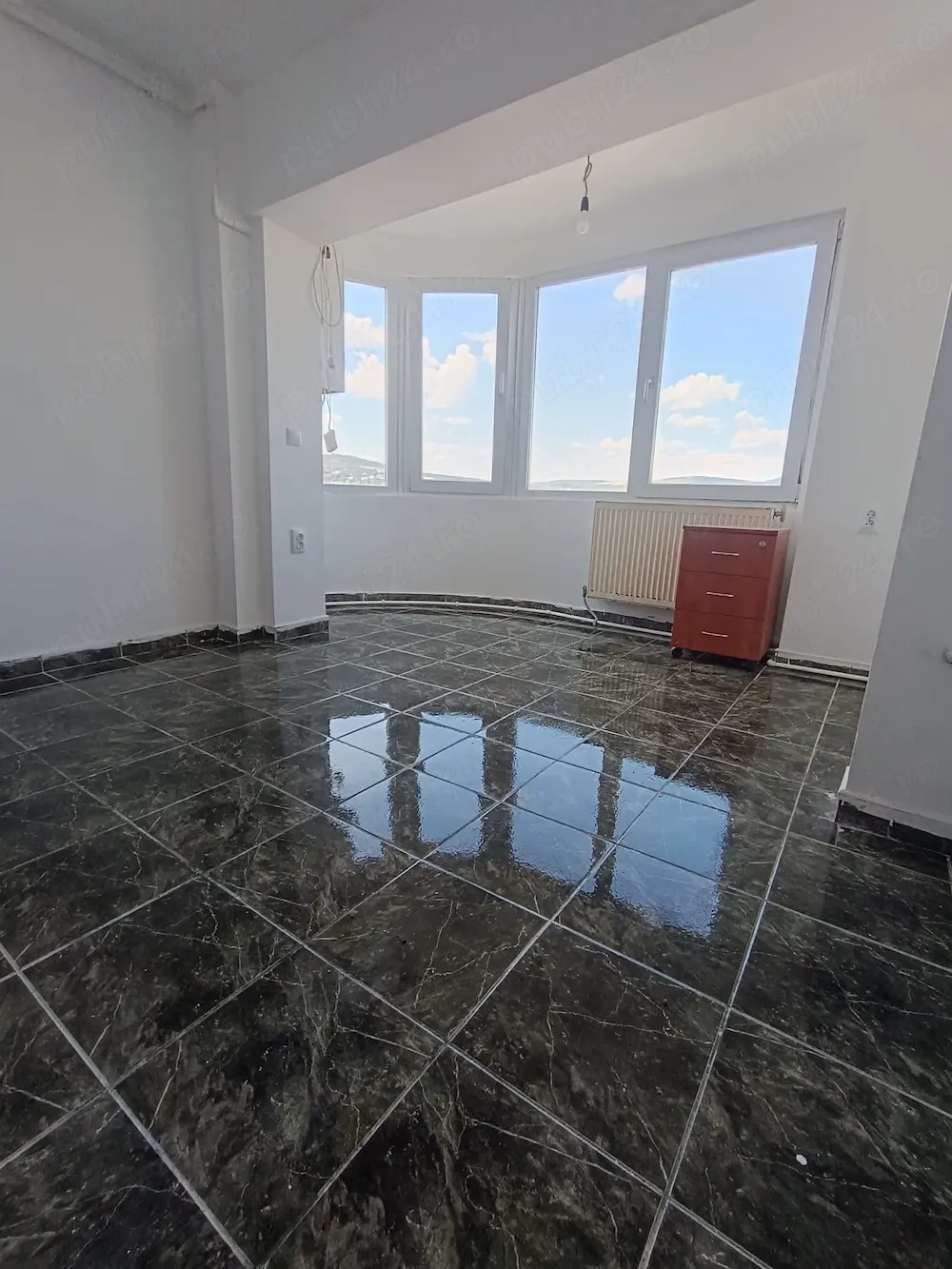 Persoană fizică , vând apartament 2 camere, în cartier Mărăști, str. Fabricii, etj.6 8, supr.54mp, 2