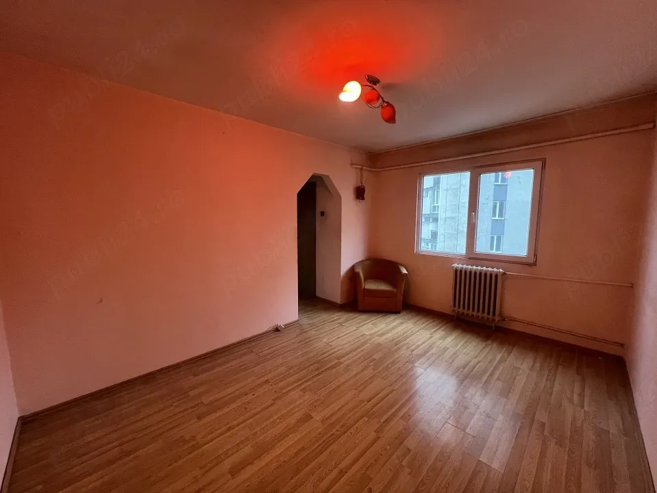 Apartament 3 camere decomandate, 43 mp utili, Zona Mănăștur - imagine 1