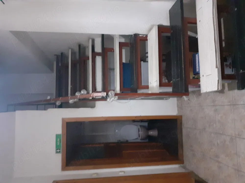 Informatician caut coleg de apartament - imagine 1