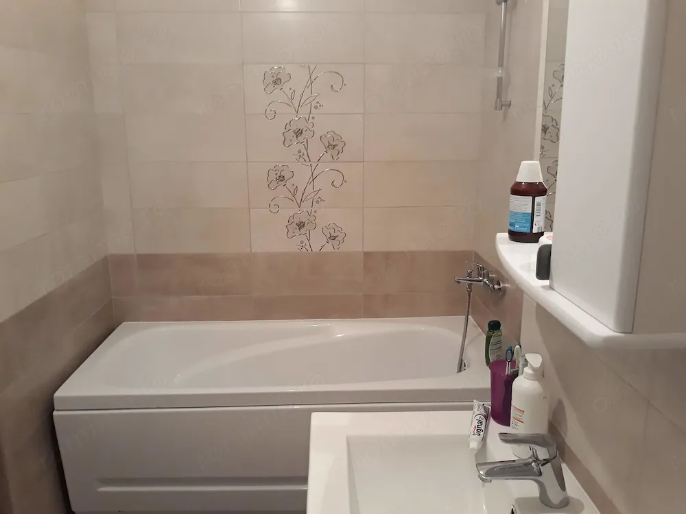 Apartament de închiriat 2 camere in buna ziua. 600