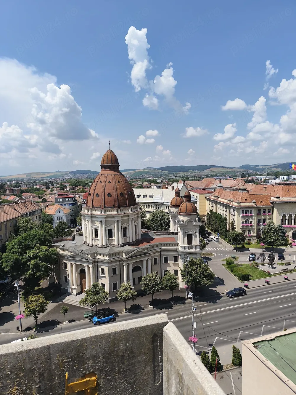Apartament cu 1 cameră situat ultracentral în Piața Victoriei lângă Hotel Grand, et. 8 din10. - imagine 1