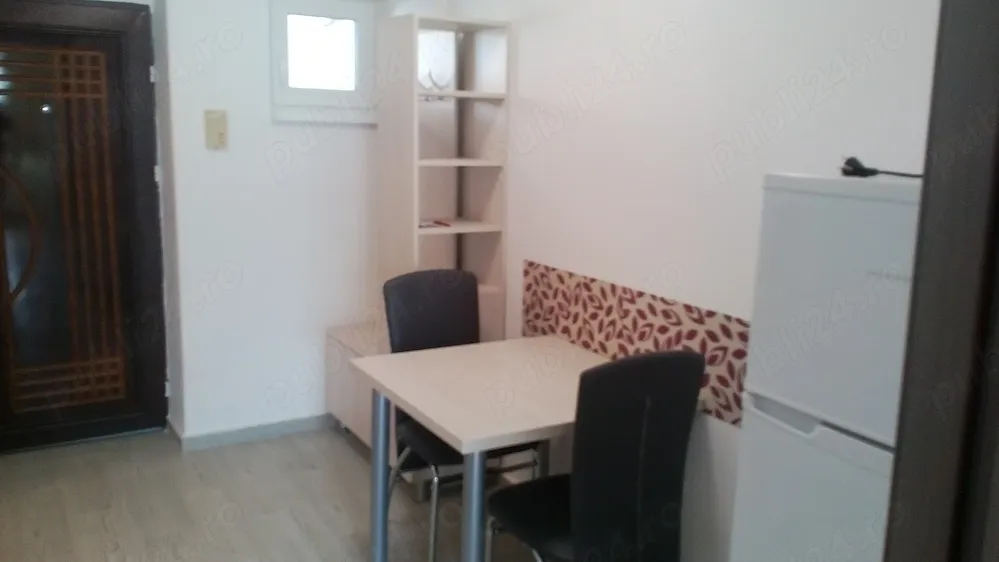 Dau in chirie apartament situat ultracentral, cu o camera, mobilat, utilat - imagine 1