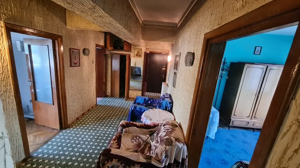 Apartament 3 camere + boxa + loc parcare subteran Strada Bobalna Ploiesti