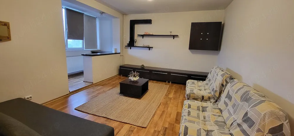 De inchiriat: Apartament decomandat 2 camere Titan Sector 3 - imagine 1