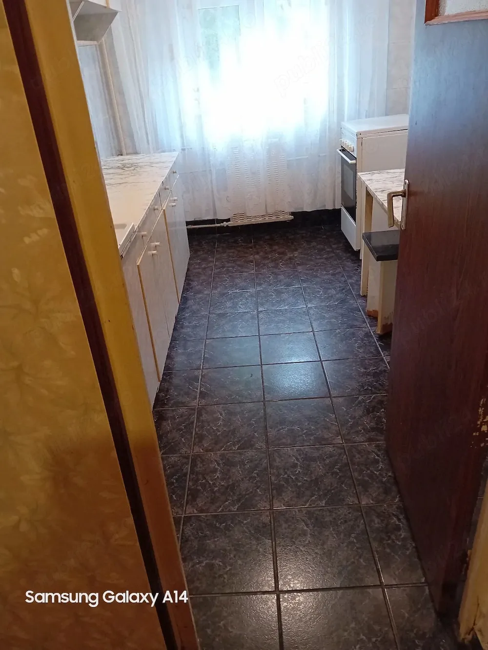 Direct Proprietar   Apartament 2 Camere Decomandat, Titan (Circa 13 Poliție) sector 3