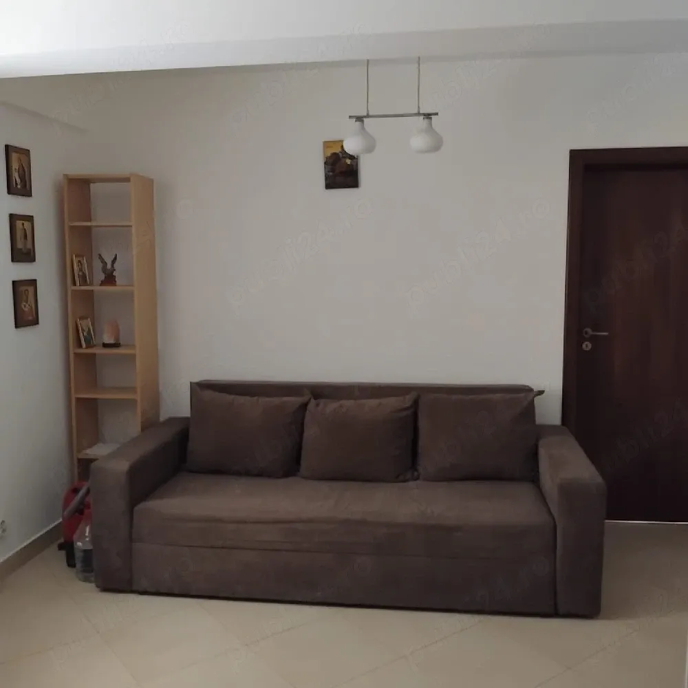 Vând apartament