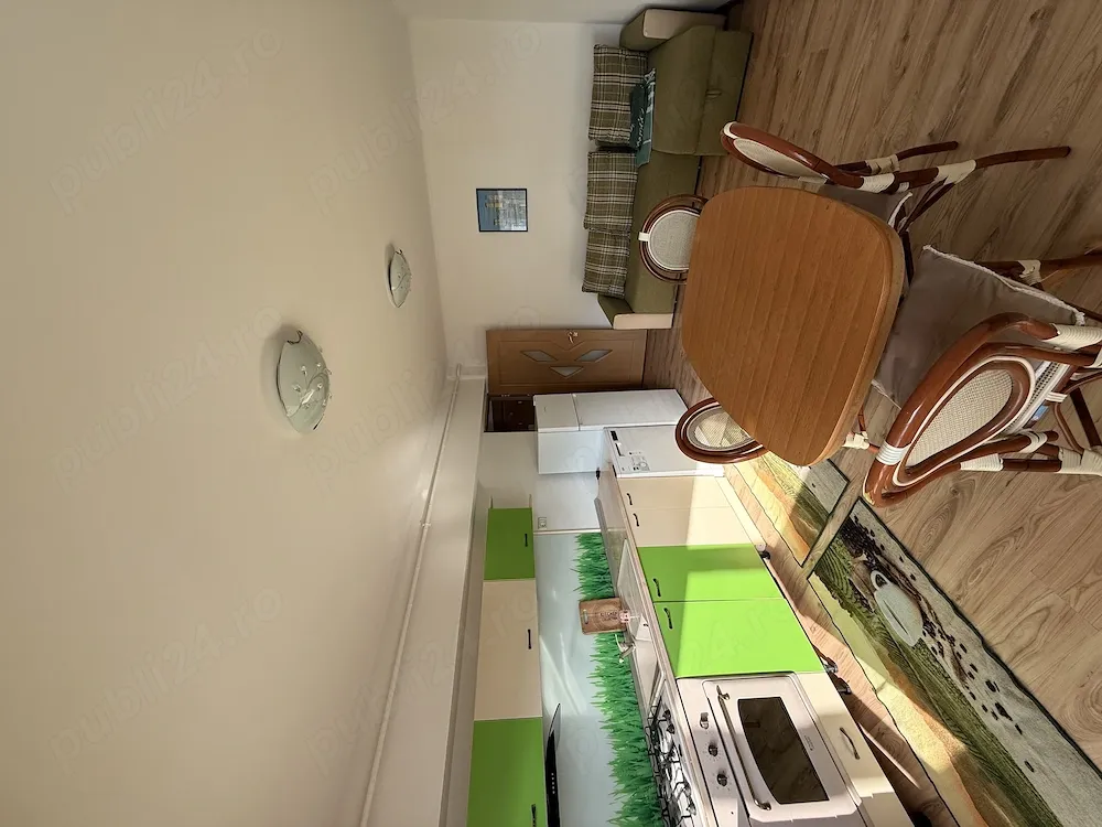 Apartament cu 2 camere de închiriat