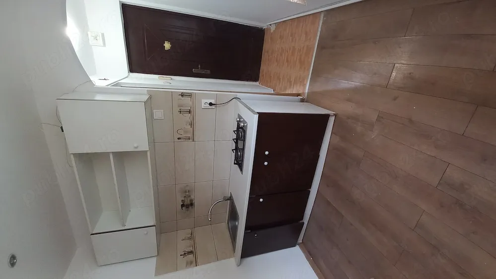 Vand garsoniera confort 3 parter, ideala pentru persoane in varsta.