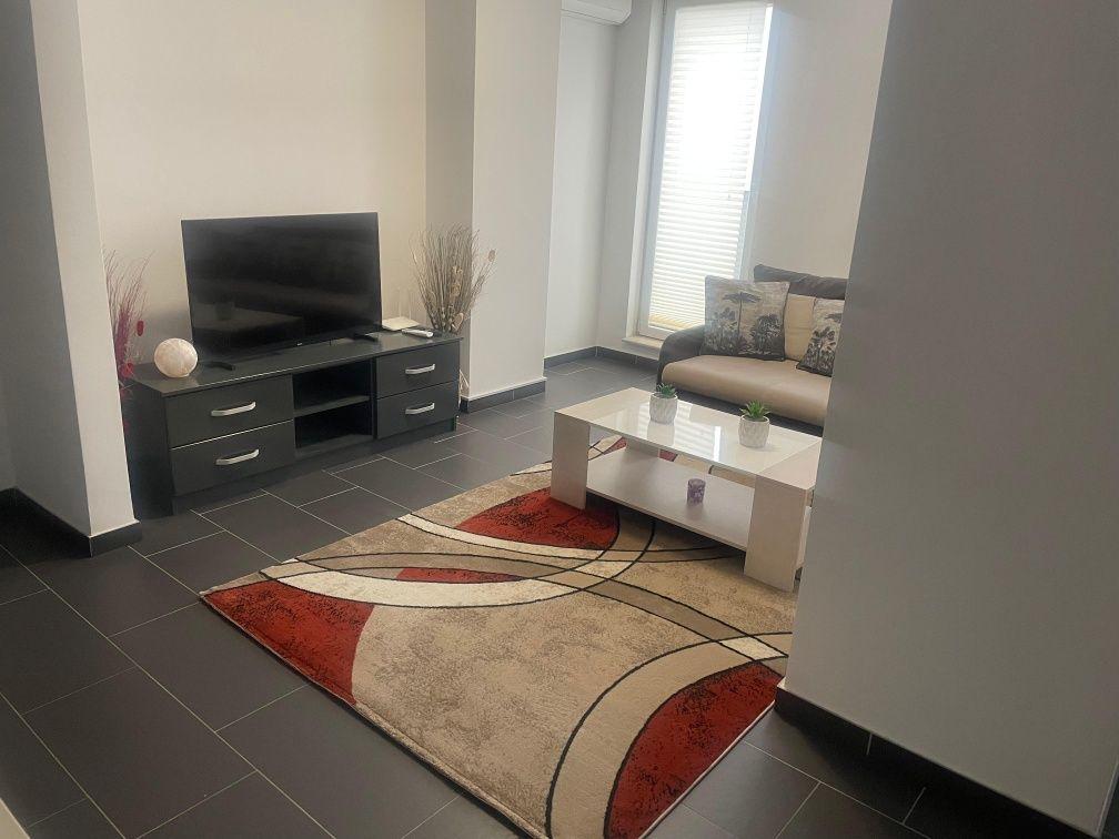 Vând apartament cu două camere în Florești CJ  Avram Iancu 408G