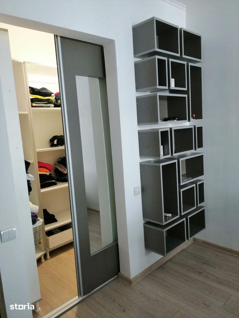 Apartament 2 camere Baciu cu balcon, parcare și mobilier complet