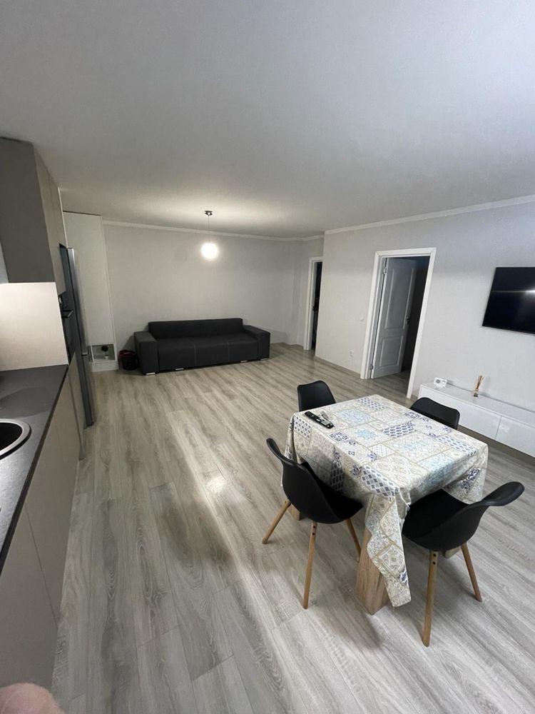 Apartament de inchiriat