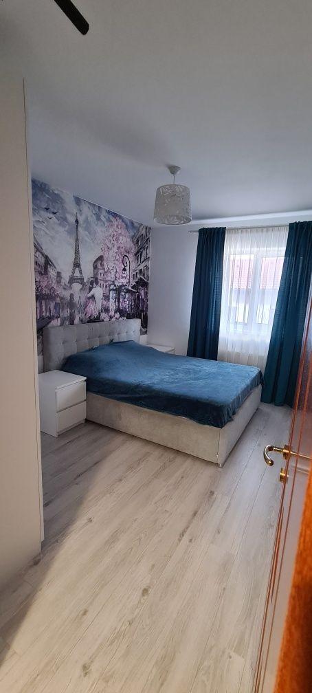 Închiriez apartament 3 camere ,Loc.Florești,Str.Sub Cetate