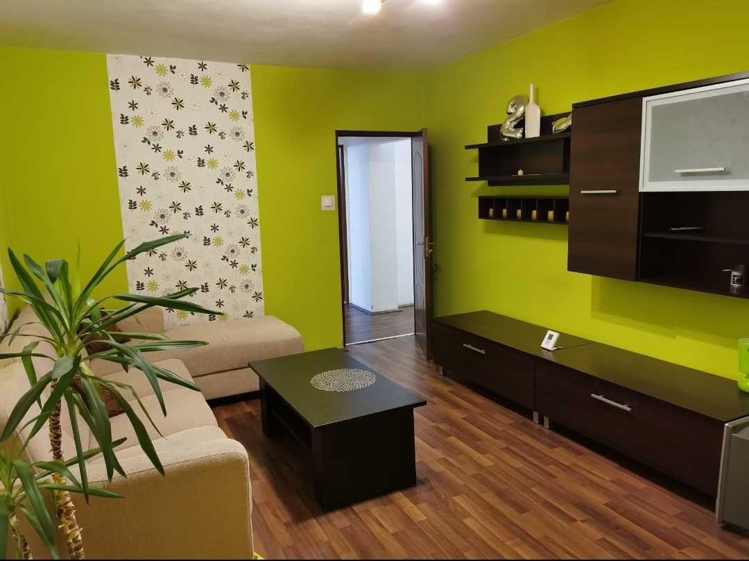Apartament de inchiriat