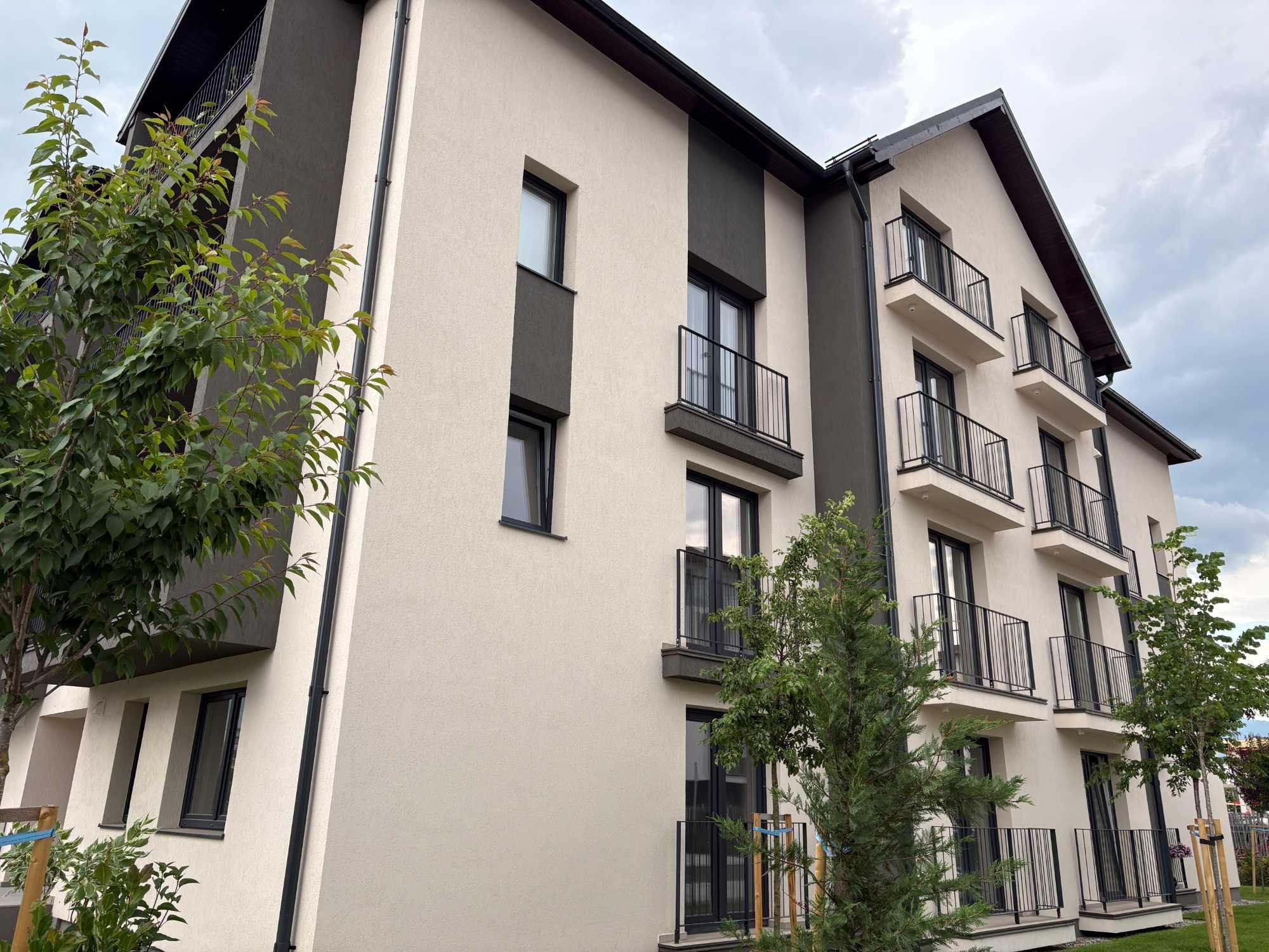 Vand apartament doua camere nou, zona Tractorul
