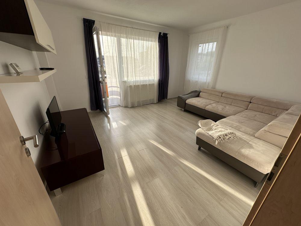 Inchiriez apartament cu 2 camere si gradina proprie in zona  Coresi