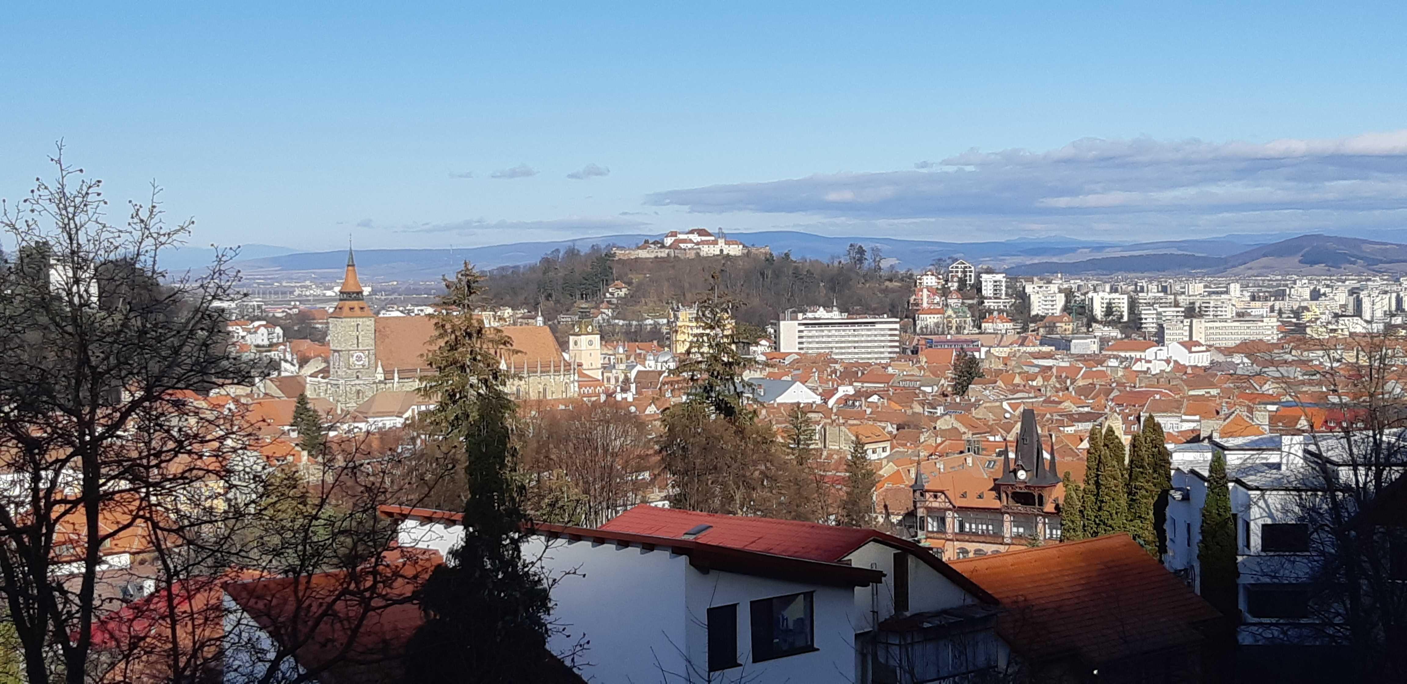 Ofer spre inchiriere apartament 140 m2