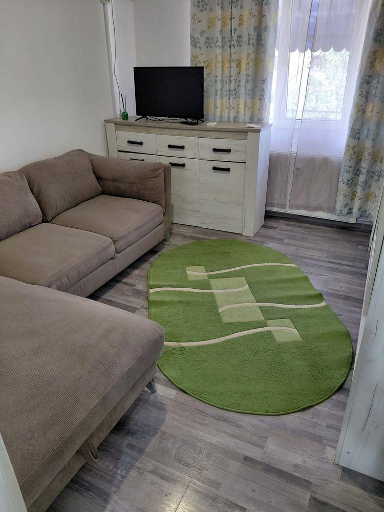 Ofer spre închiriere camera de camin