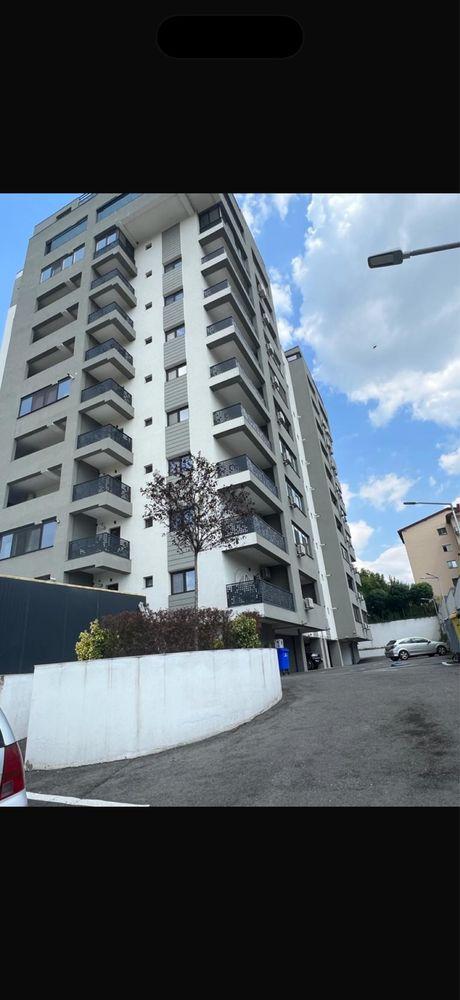 Inchiriez apartament Gloria residence