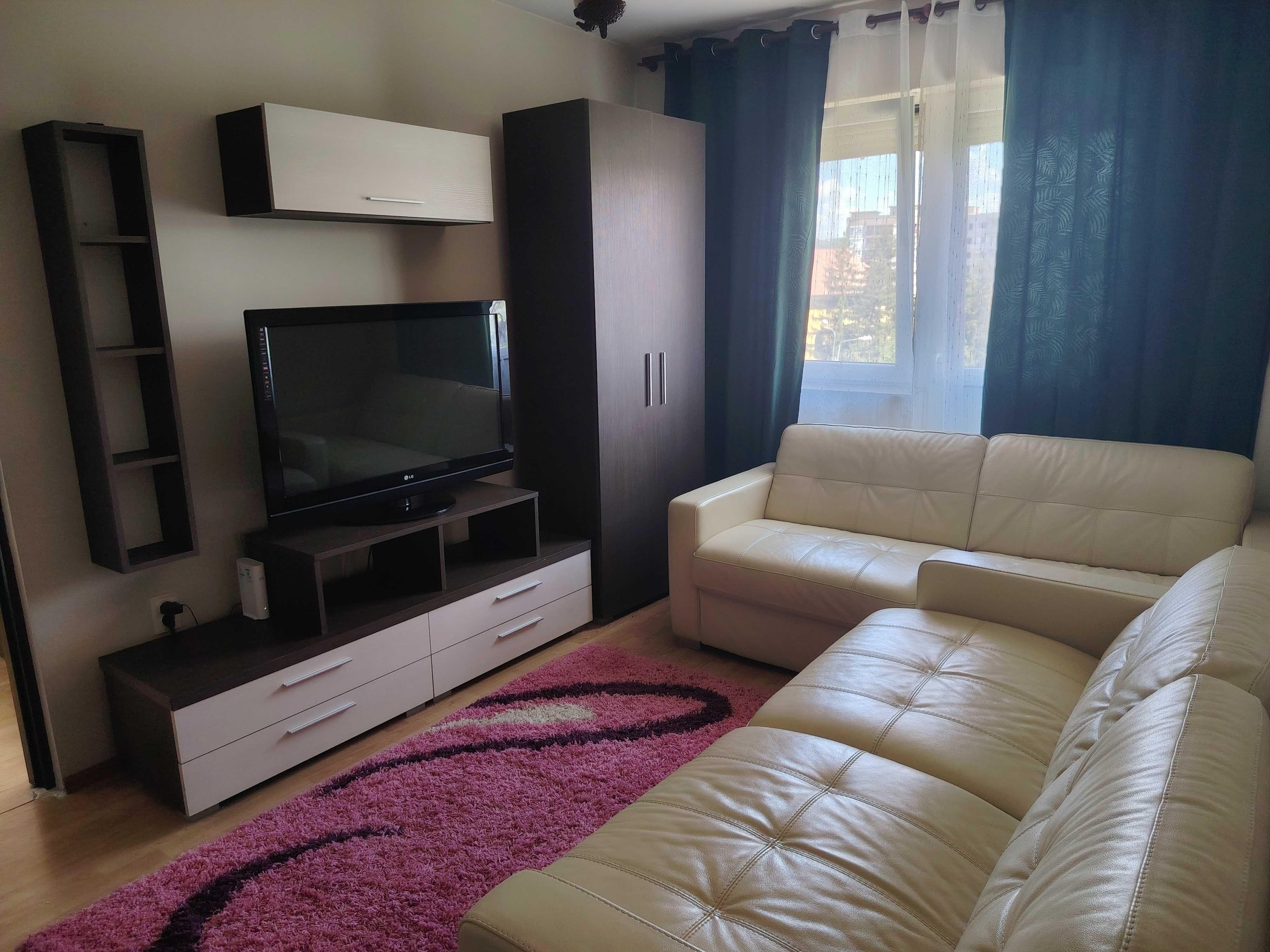 Inchiriez apartament în Nufărul