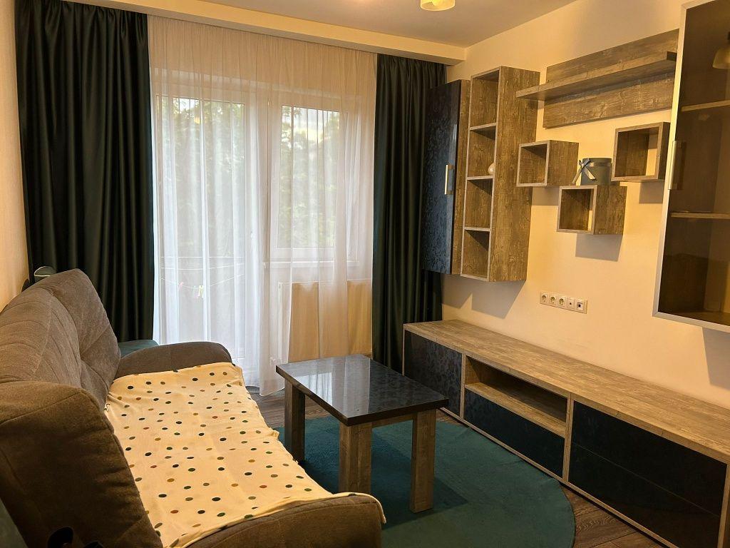 Apartament de închiriat
