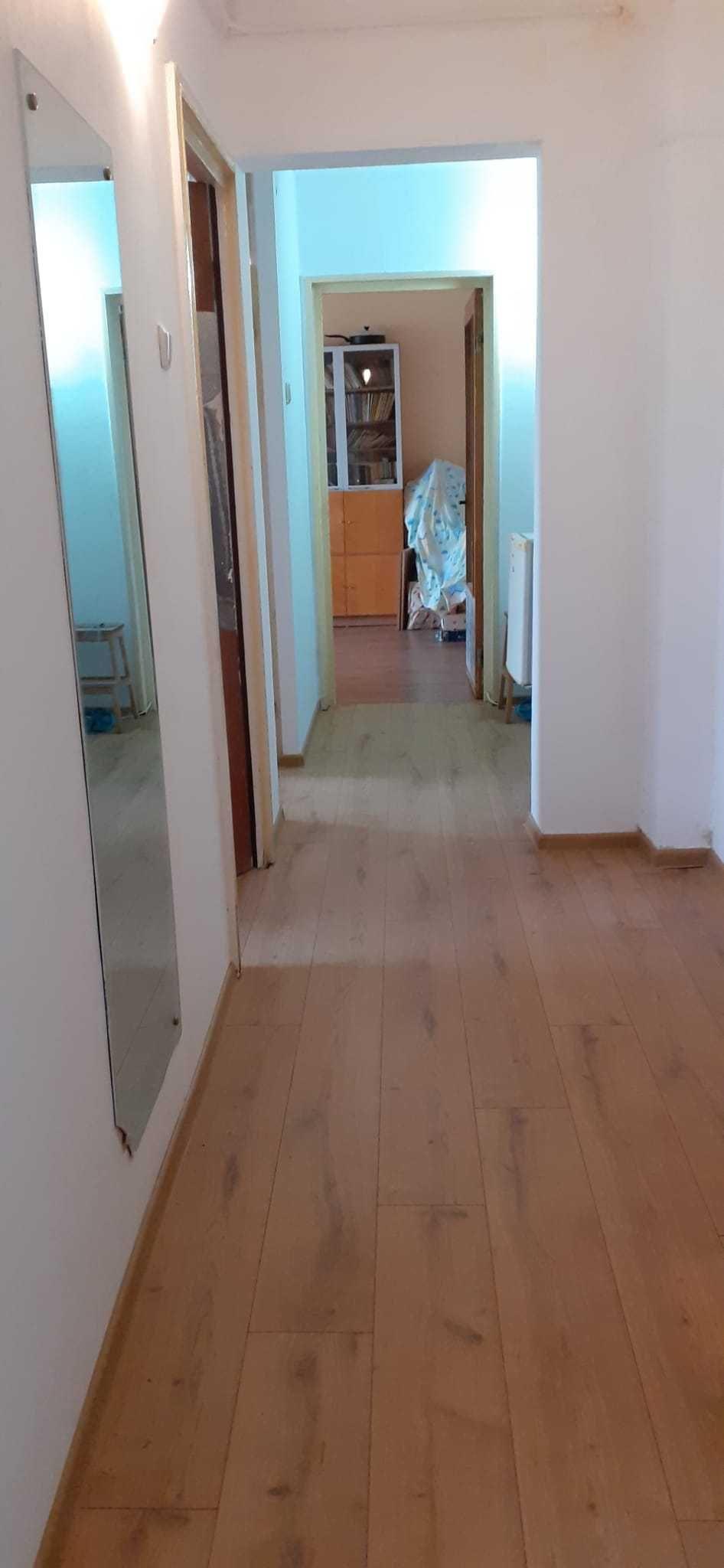 Apartament 3 camere decomandat, 75 mp (885 €/m2 ), AFI Ploiești – proprietar - imagine 1