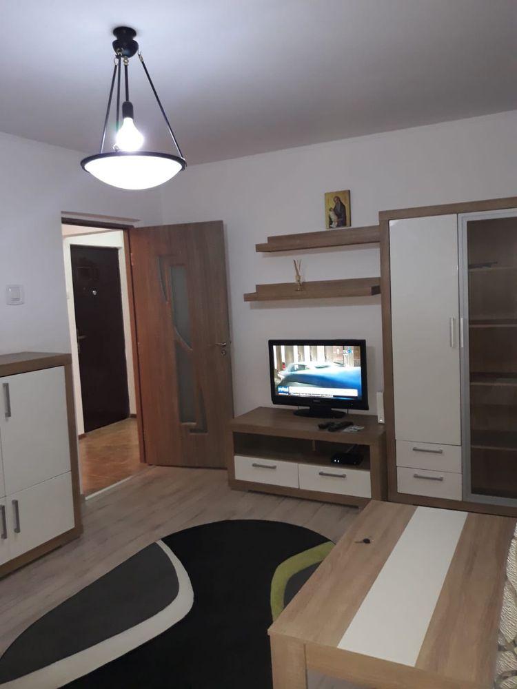 Închiriez Garsonieră C1 Decomandată, Zona Mărășești – 32 mp, complet mobilată și utilată - imagine 1