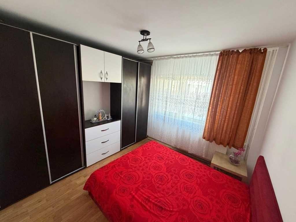 Apartament cu 2 camere - Piata Delfinului