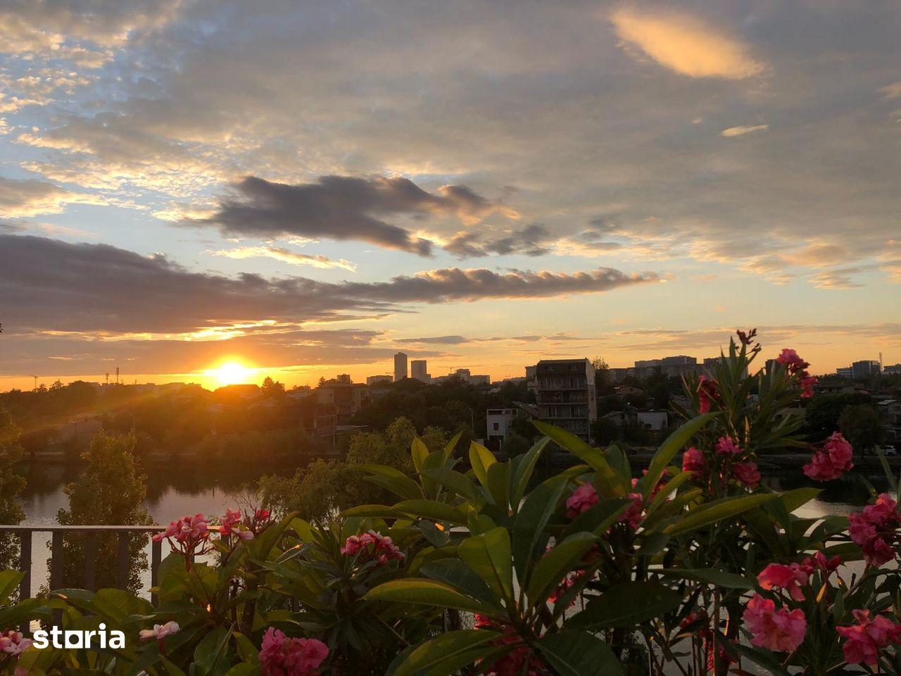 Penthouse superb | Terasă panoramică 32 mp |malul Lacului Plumbuita