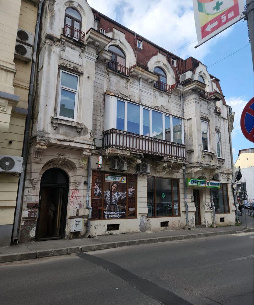 Vand apartament ultracentral
