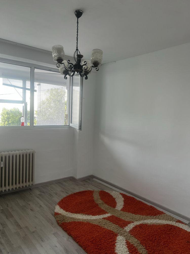 Vand Apartament 3 camere in Soseaua Pantelimon