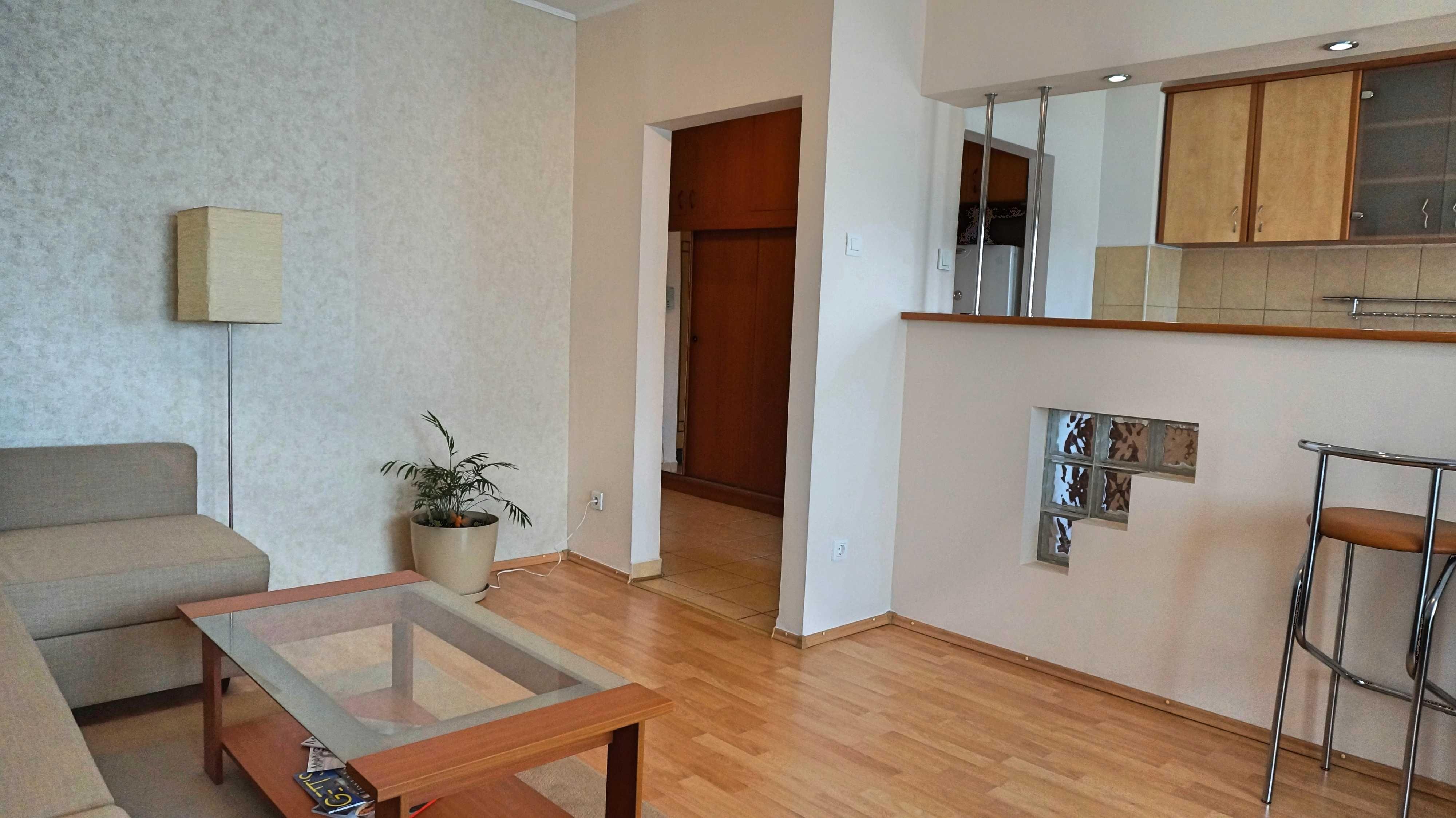 Proprietar inchiriez garsoniera in zona Mall Vitan - imagine 1