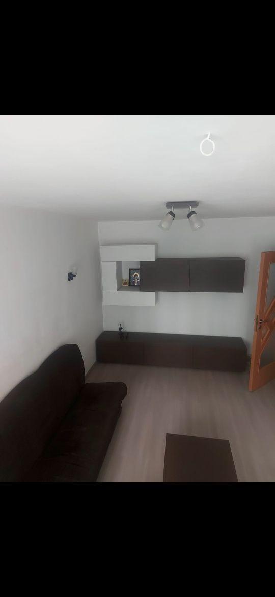 Inchiriez apartament  3 camere, Titan, ,Balta Alba - imagine 1