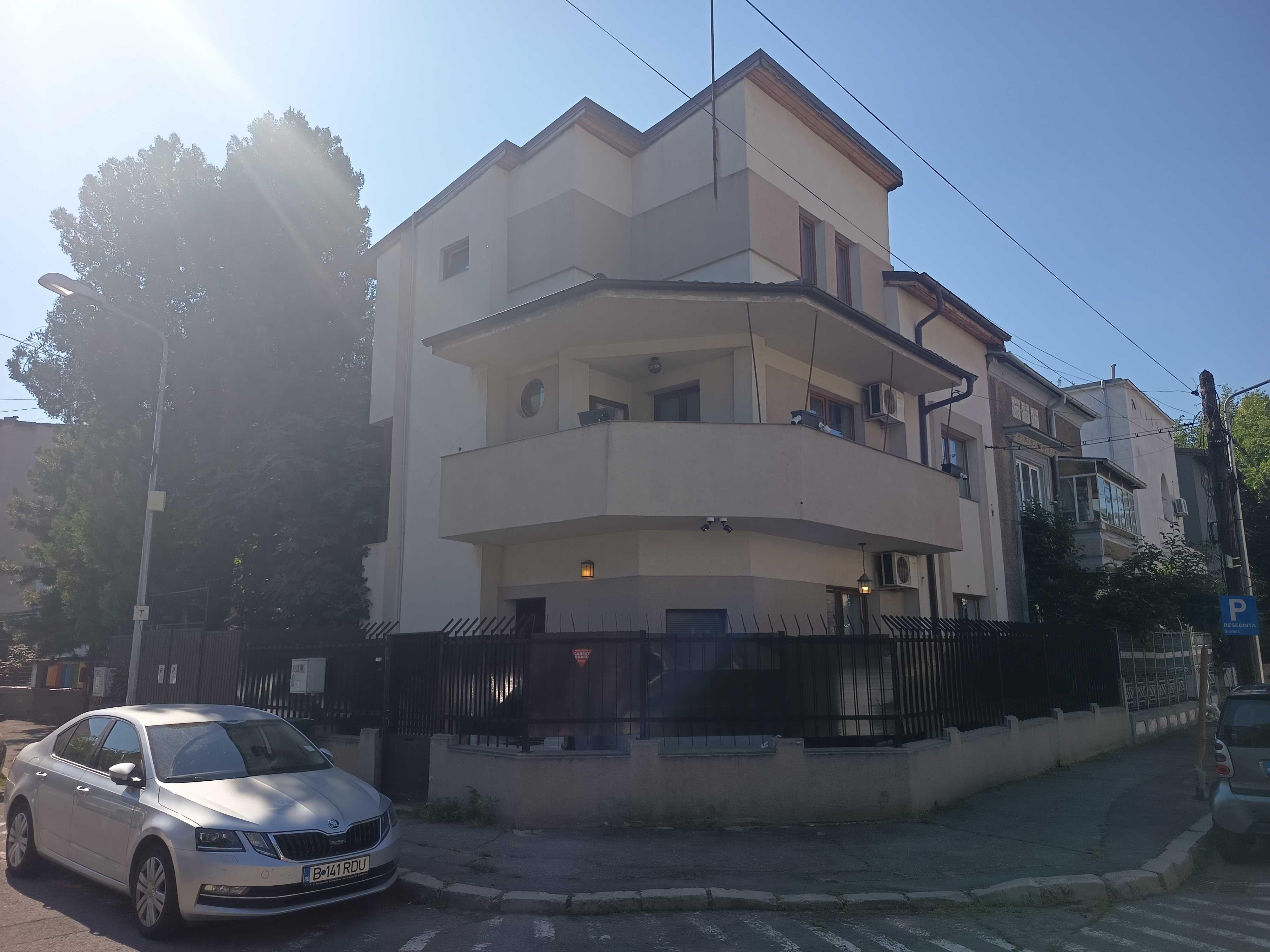 vila 150 mp tineretului plus 3 locuri parcare