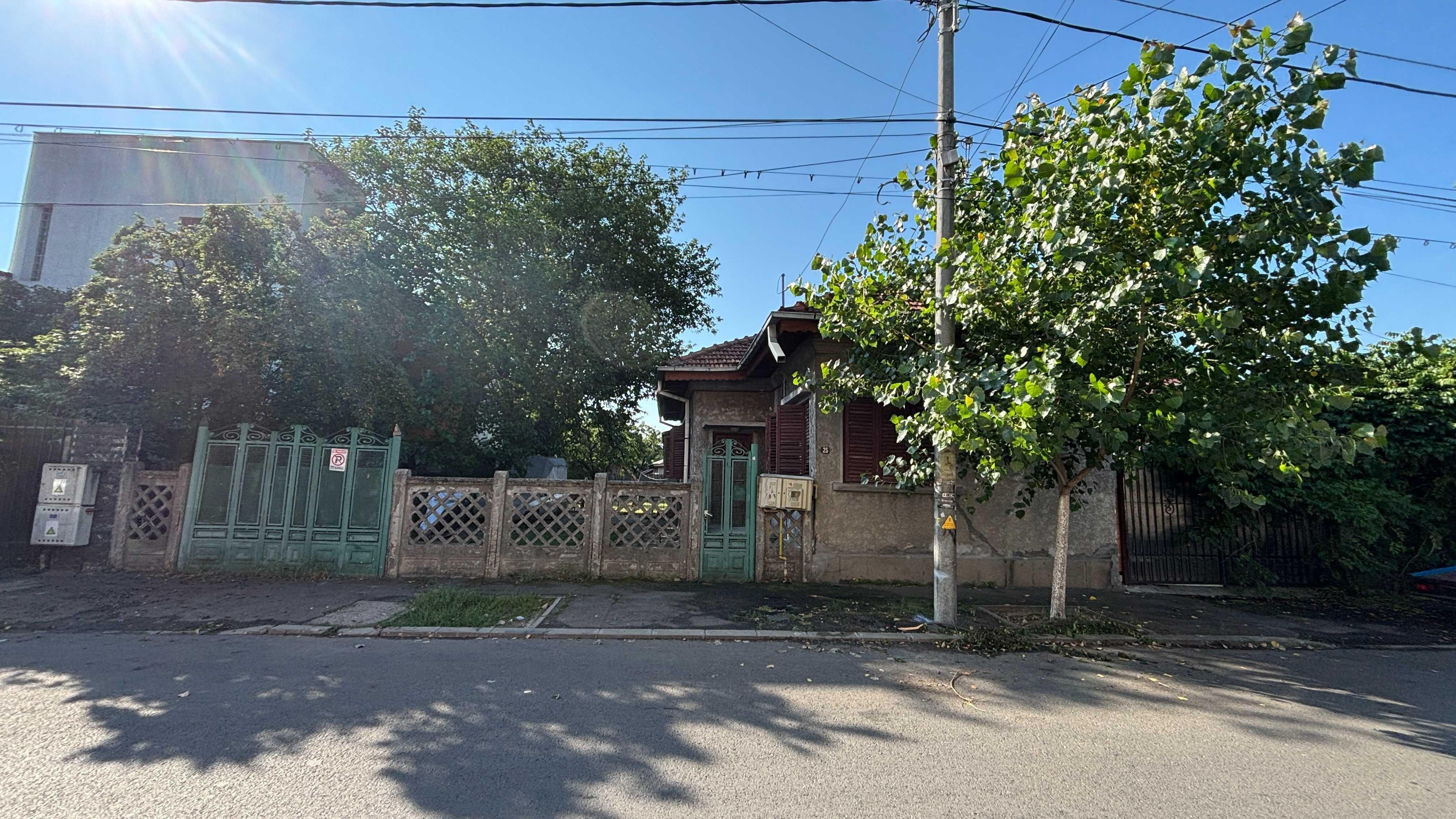 Teren + casa Bucuresti 500 mp.