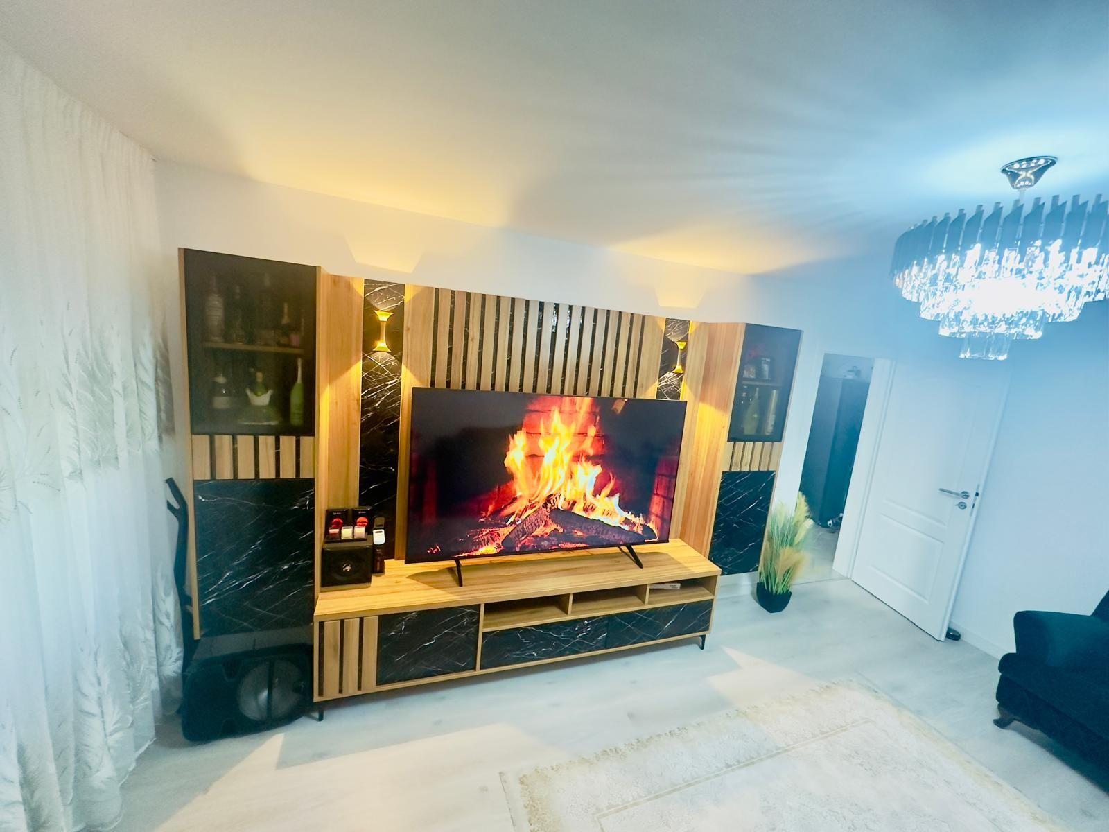 De vanzare apartament 3 camere