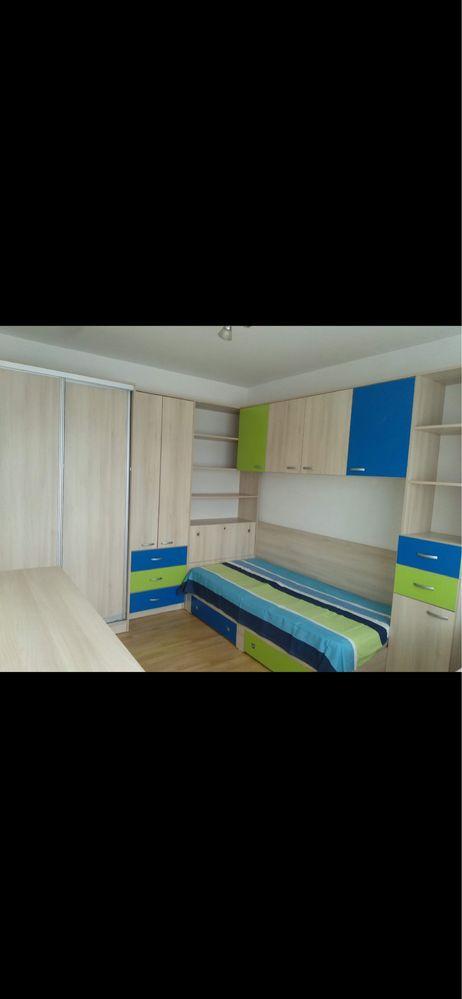 Apartament 4 camere de inchiriat in Militari Pacii