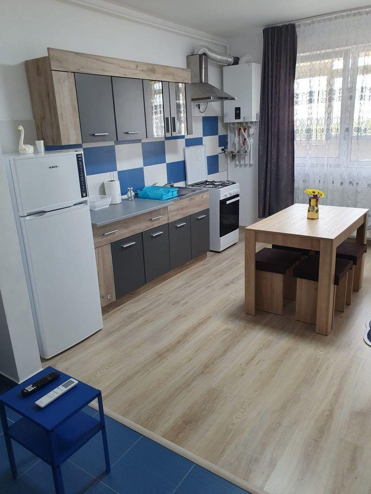 Imobiliare Apartament 2 camere Studio - imagine 1
