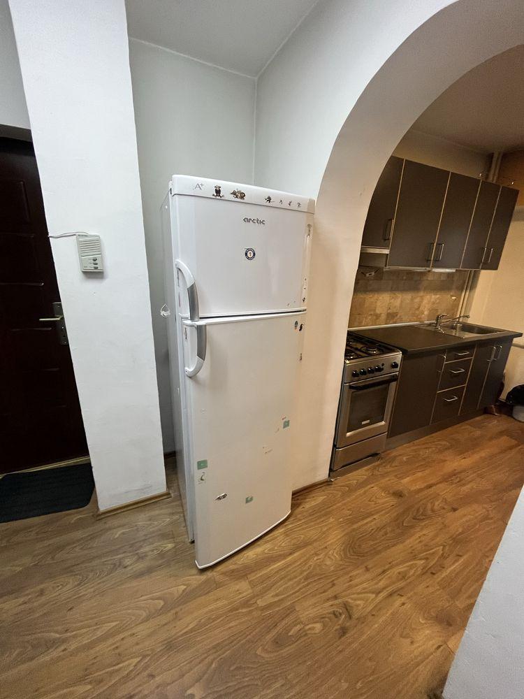 Otopeni - Apartament 2 cam si Garsoniera - imagine 1