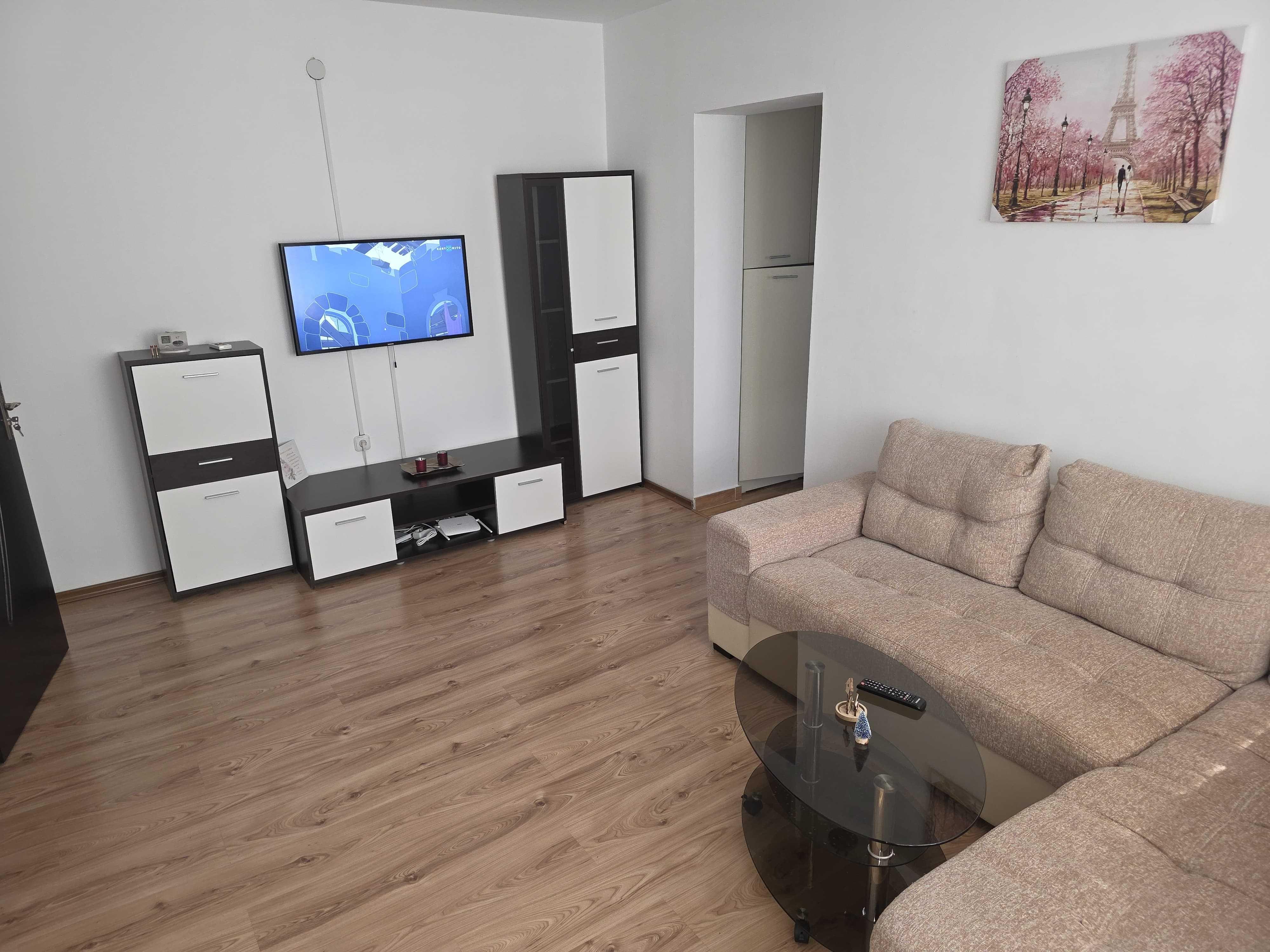 Apartament cu doua camere modern in Craiovei / Negoiu