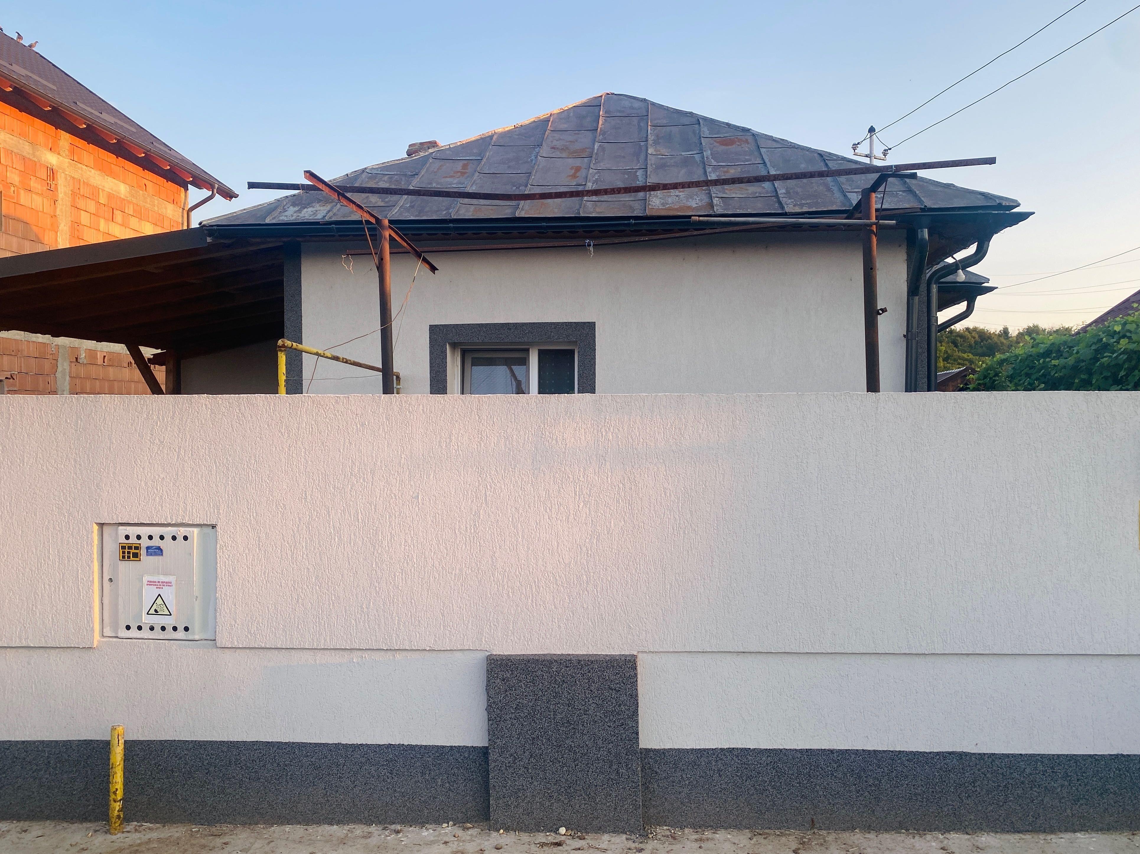 VÂNZARE – PROPRIETATE PITEȘTI (Str. Bananai, cartier Prundu)