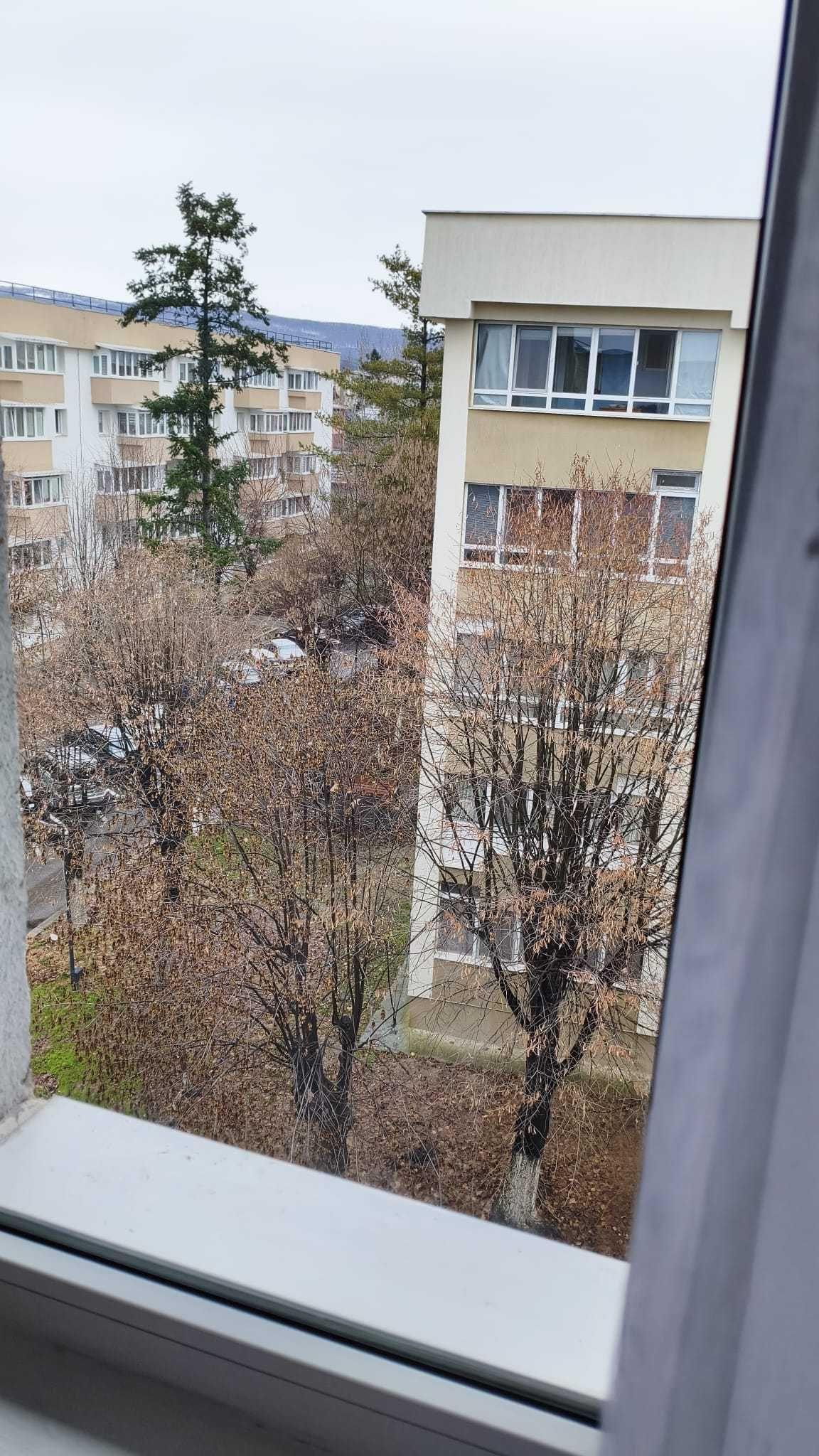 Apartament 3 camere + dressing, centrala proprie, aer conditionat aproape centru Ramnicu Valcea
