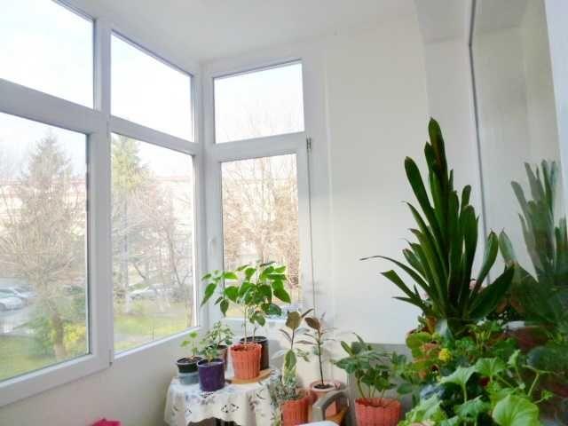 Apartament 2 camere -etaj 1-centru