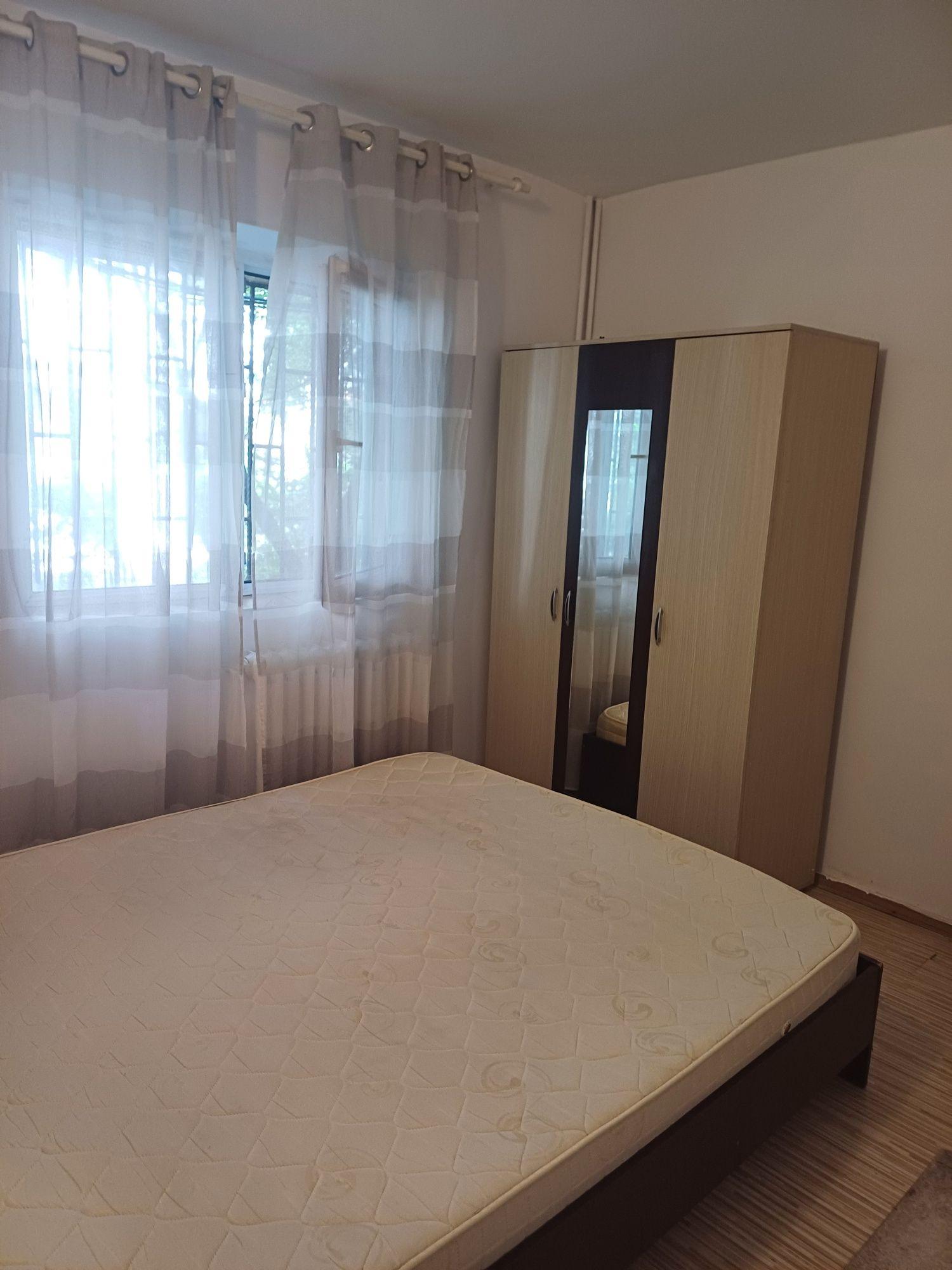 Apartament 2 camere de închiriat(proprietar)