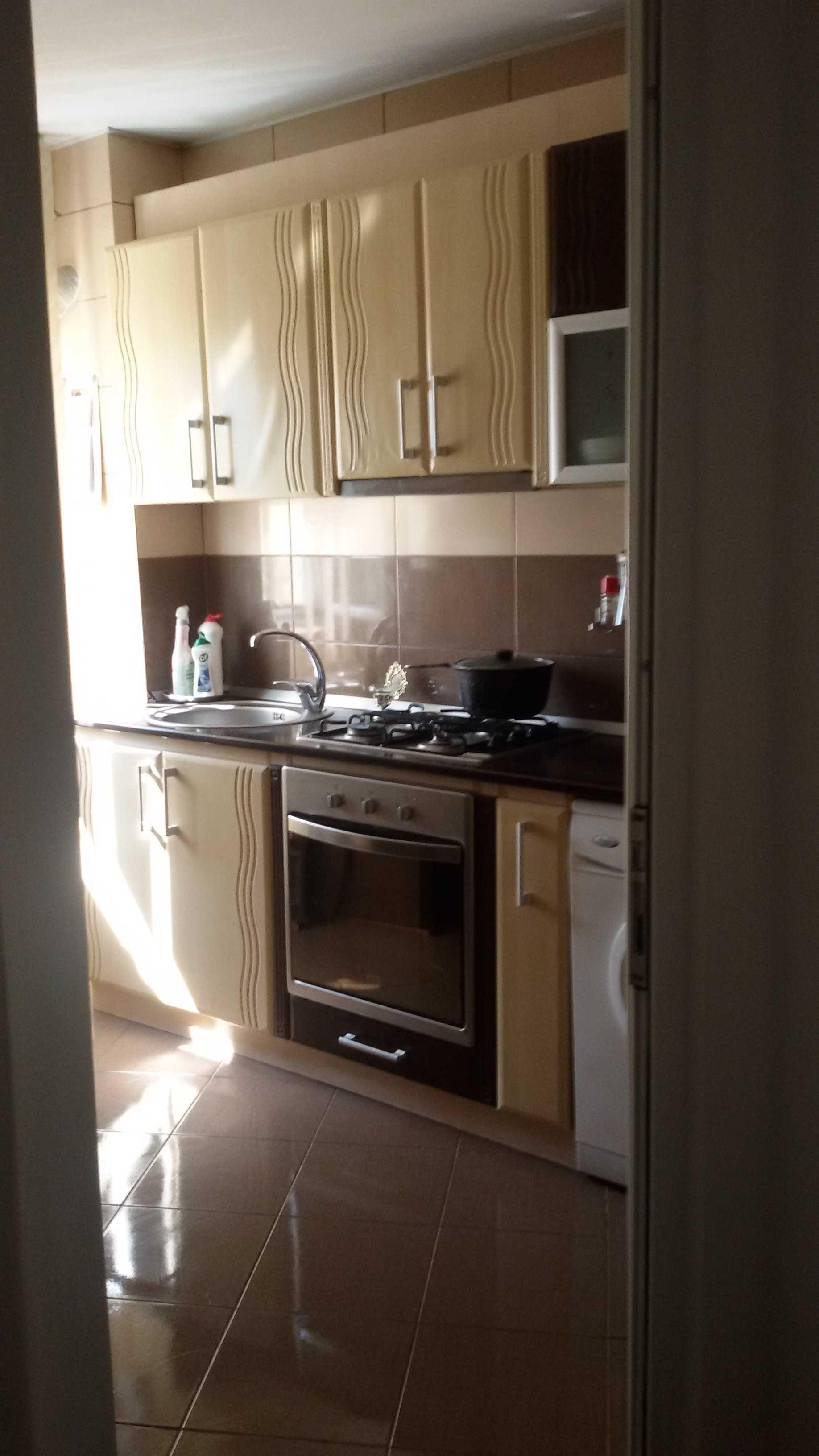 Apartament 3 camere decomandat Alexandru cel Bun Zimbru
