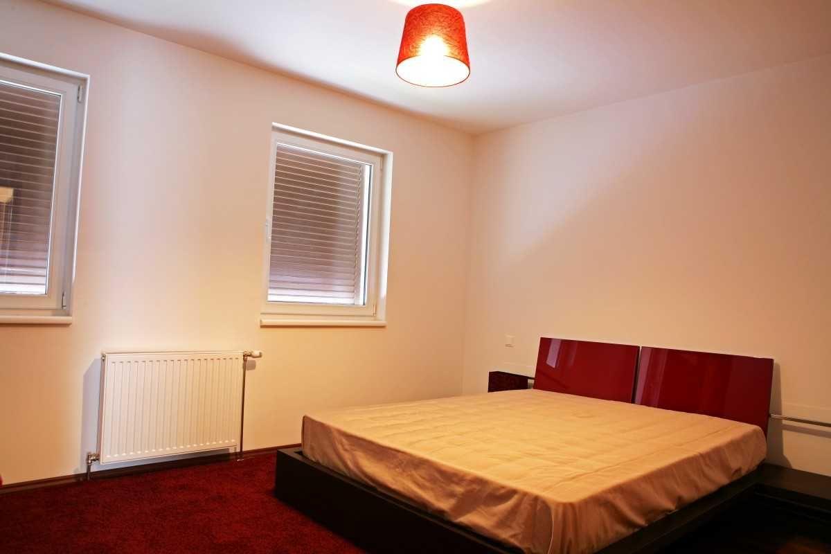 Apartament de 3 camere decomandate Ateneu Tatarasi