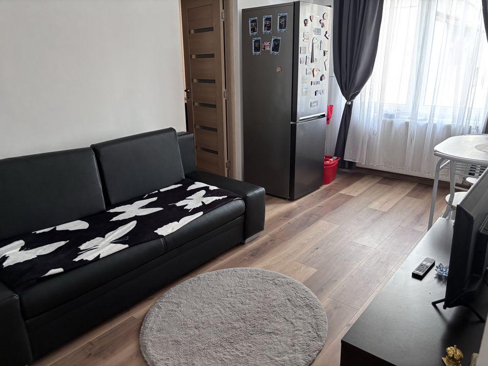 Se ofera spre vanzare apartament cu 3 camere